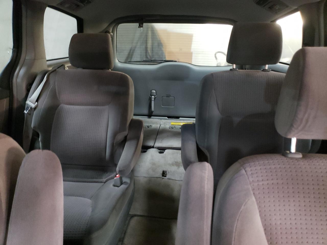 2006 Toyota Sienna VIN 5TDZA23C96S522928 Copart auction photo, rear end / side damage thumbnail 10