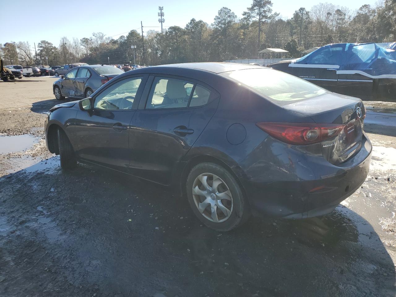 2017 Mazda 3 VIN 3MZBN1U70HM157301 Copart auction photo, front end / side damage thumbnail 2