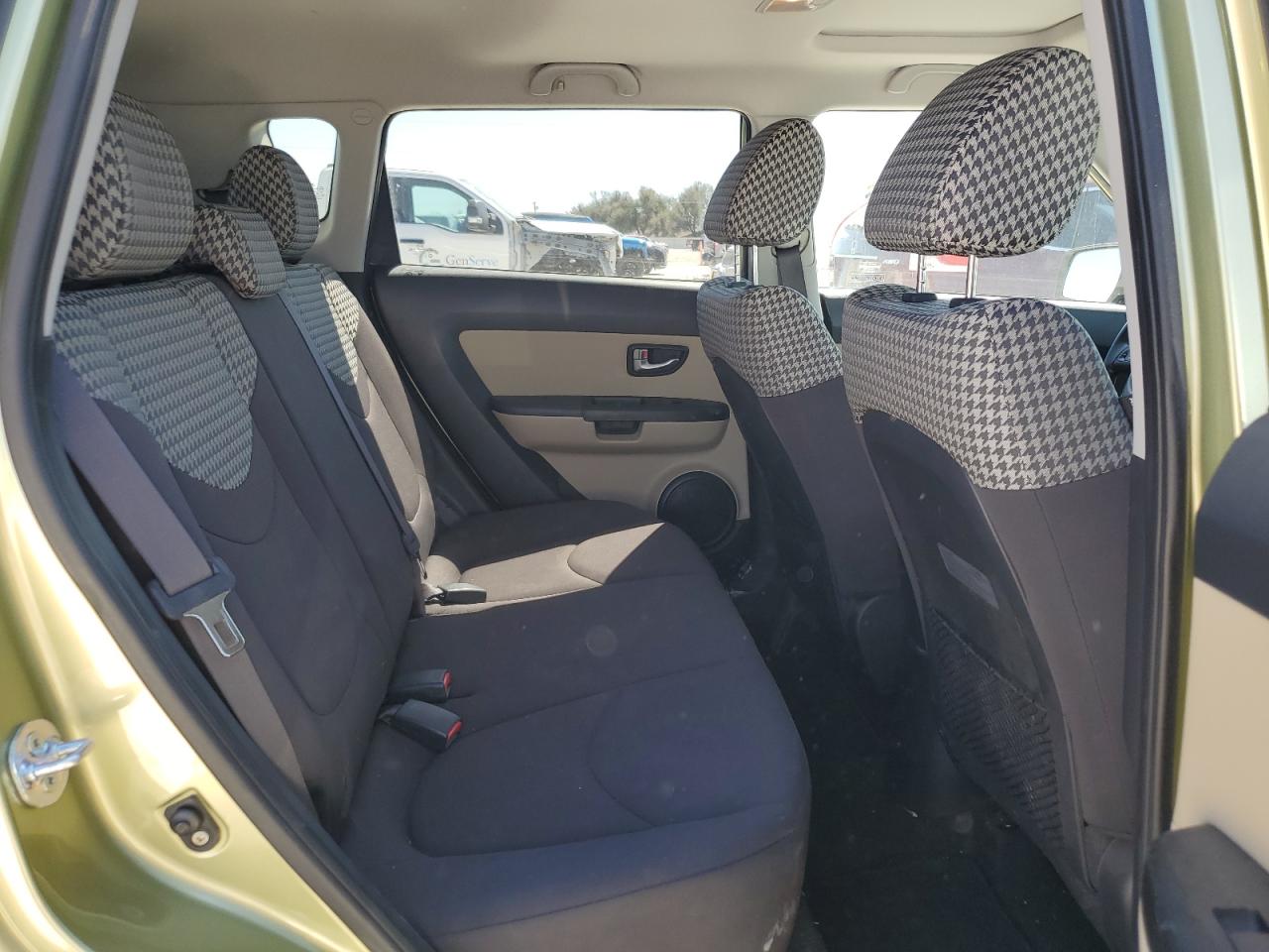 2013 KIA Soul VIN KNDJT2A63D7585292 Copart auction photo, rear end / minor dent/scratches damage thumbnail 10
