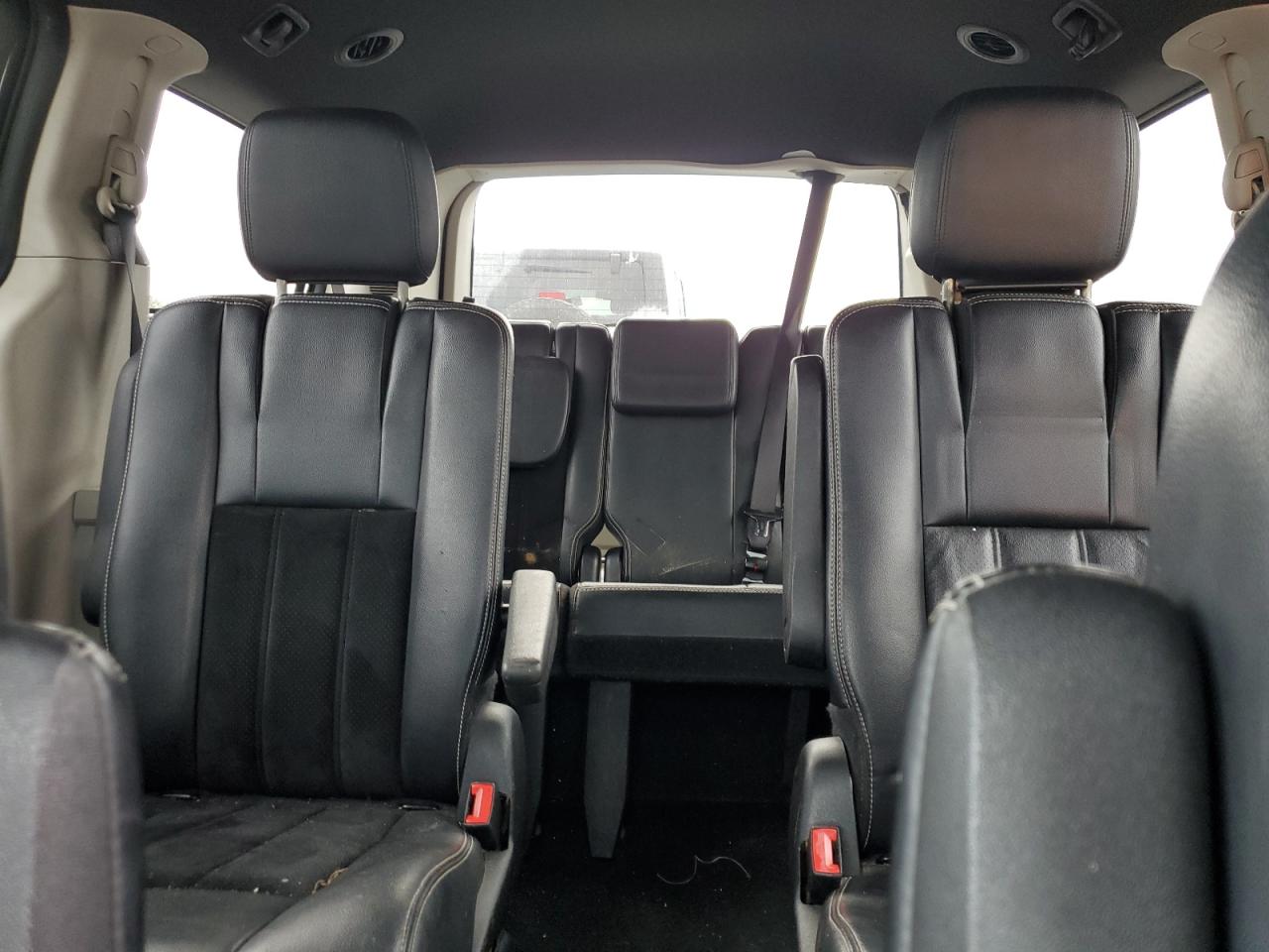 2017 Dodge Caravan VIN 2C4RDGCG0HR714368 Copart auction photo, front end / side damage thumbnail 10