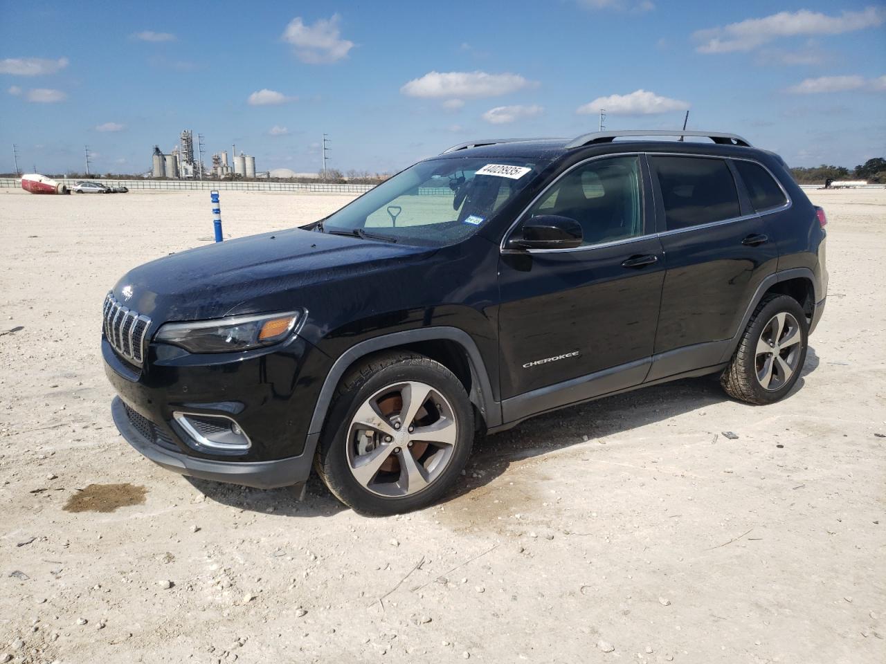 2019 Jeep Grand Cherokee VIN 1C4PJLDX0KD144244