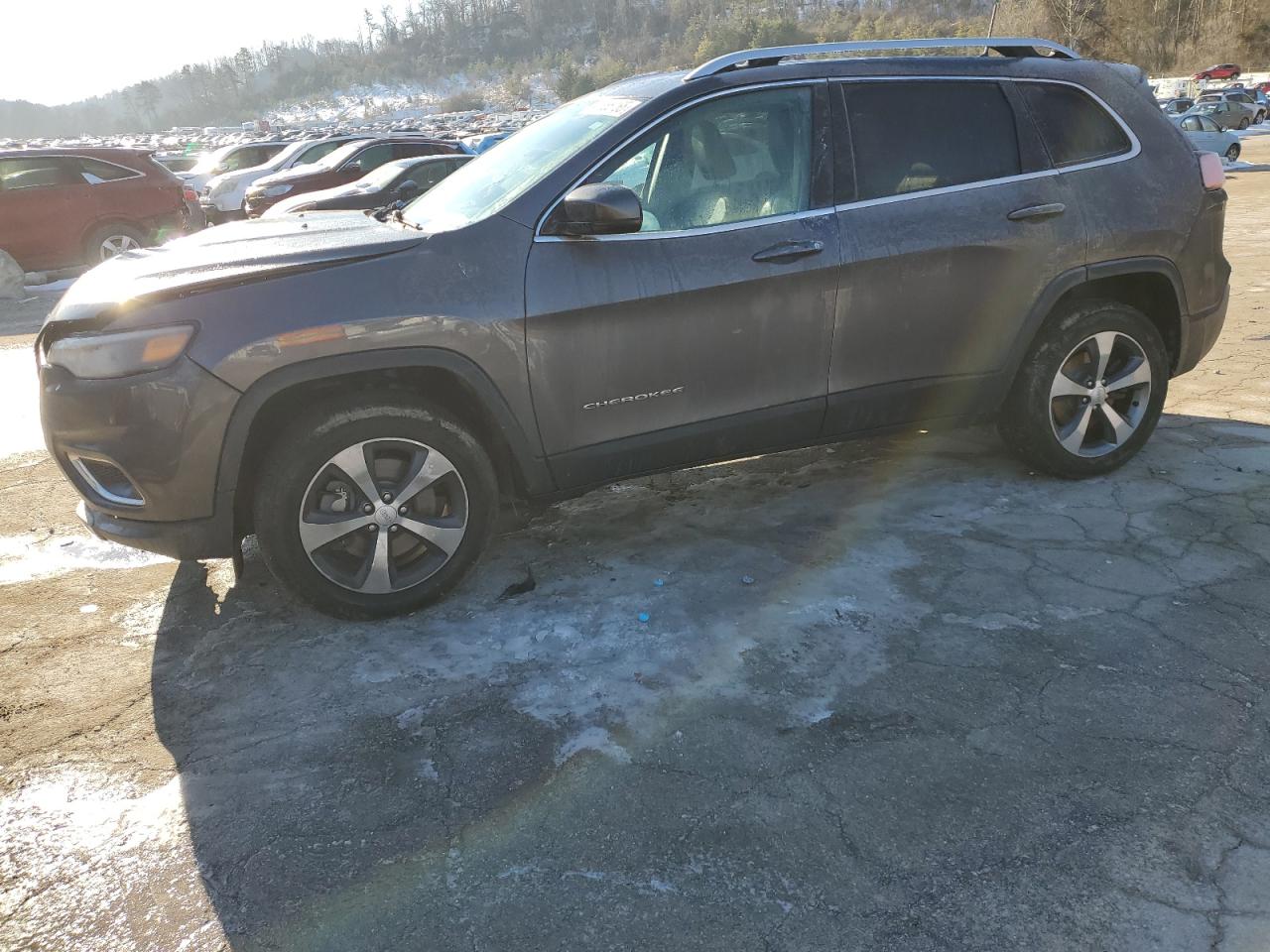 2019 Jeep Grand Cherokee VIN 1C4PJMDXXKD158979