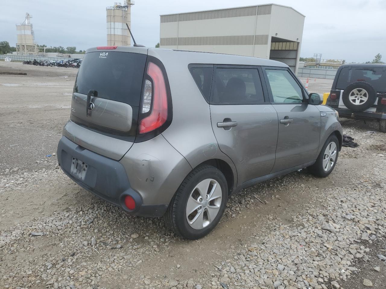 2016 KIA Soul VIN KNDJN2A20G7289755 Copart auction photo, side / minor dent/scratches damage thumbnail 3