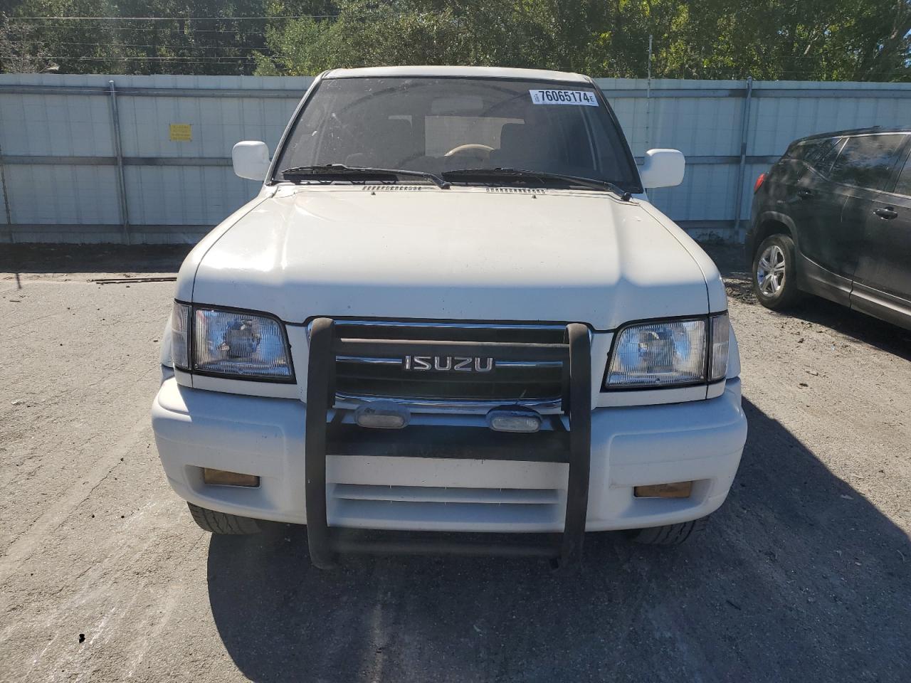 1999 Isuzu Trooper VIN JACDJ58X3X7917365 Copart auction photo, top/roof damage thumbnail 5