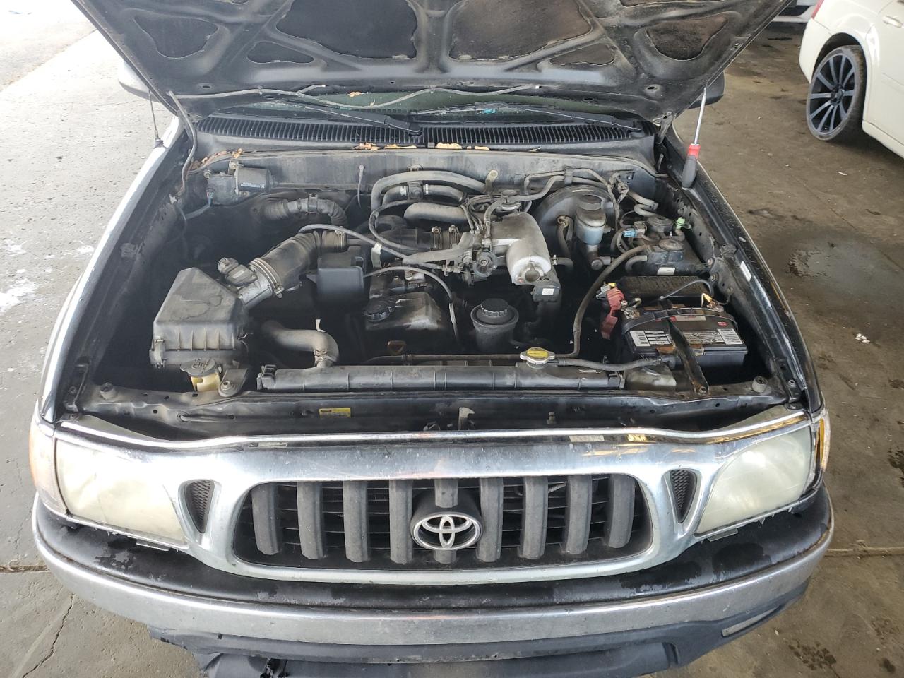 2001 Toyota Tacoma VIN 5TESM92NX1Z804284 Copart auction photo, all over / undercarriage damage thumbnail 11