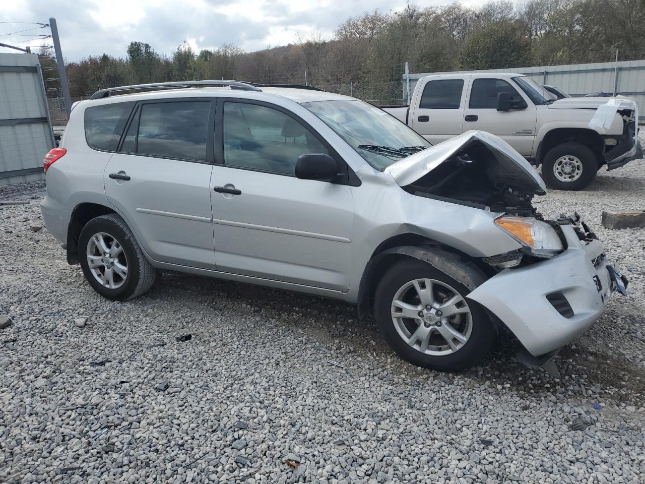 2009 Toyota RAV 4 VIN 2T3ZF33VX9W002247 Copart auction photo, front end damage thumbnail 4