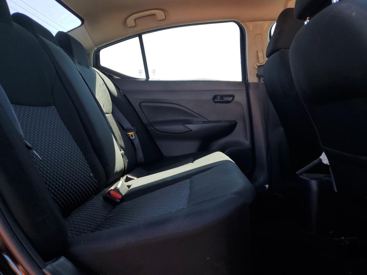 2020 Nissan Versa VIN 3N1CN8DV2LL916983 Copart auction photo, front end / minor dent/scratches damage thumbnail 10
