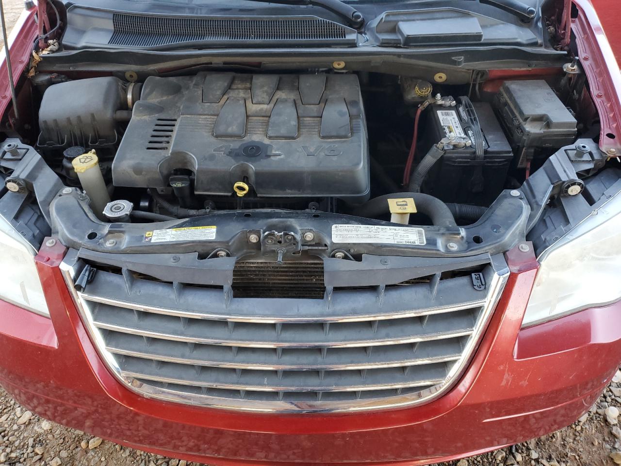 2010 Chrysler Town & Country VIN 2A4RR5DX8AR241601 Copart auction photo, minor dent/scratches damage thumbnail 12