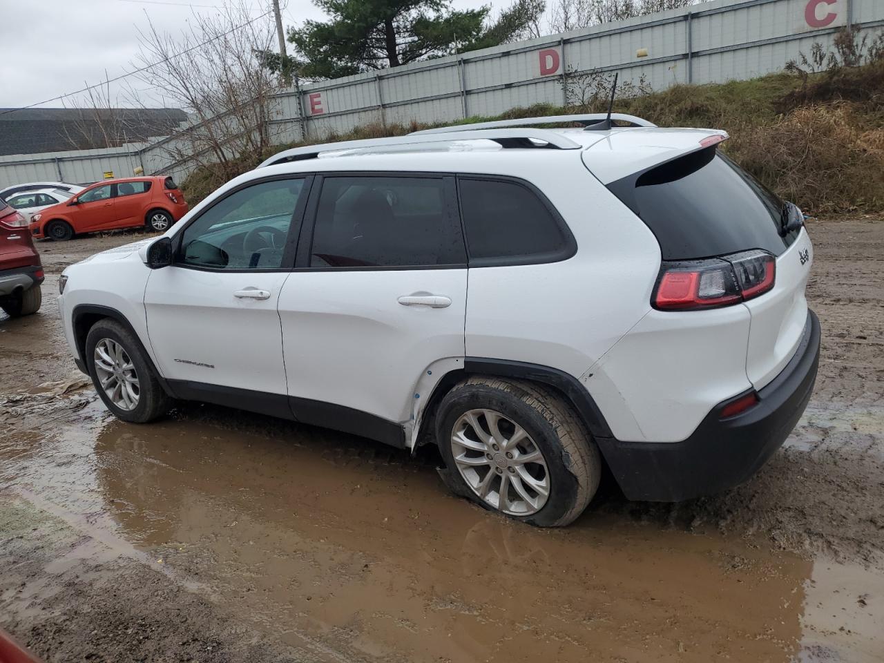 2021 Jeep Grand Cherokee VIN 1C4PJLCB2MD217865 Copart auction photo, rear end / minor dent/scratches damage thumbnail 2