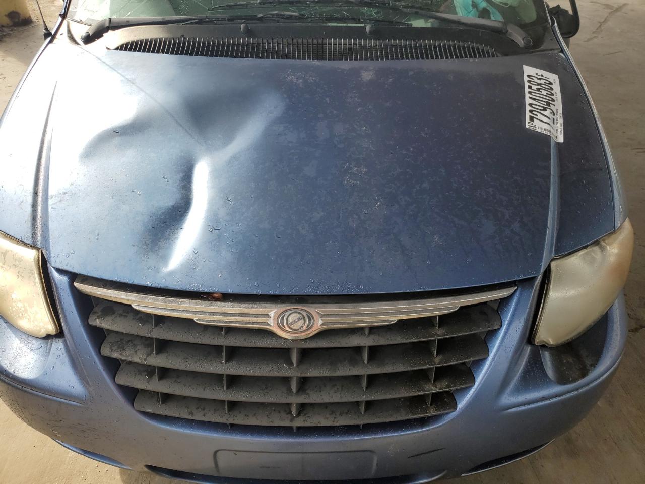 2007 Chrysler Town & Country VIN 2A4GP54L07R221264 Copart auction photo, all over damage thumbnail 11