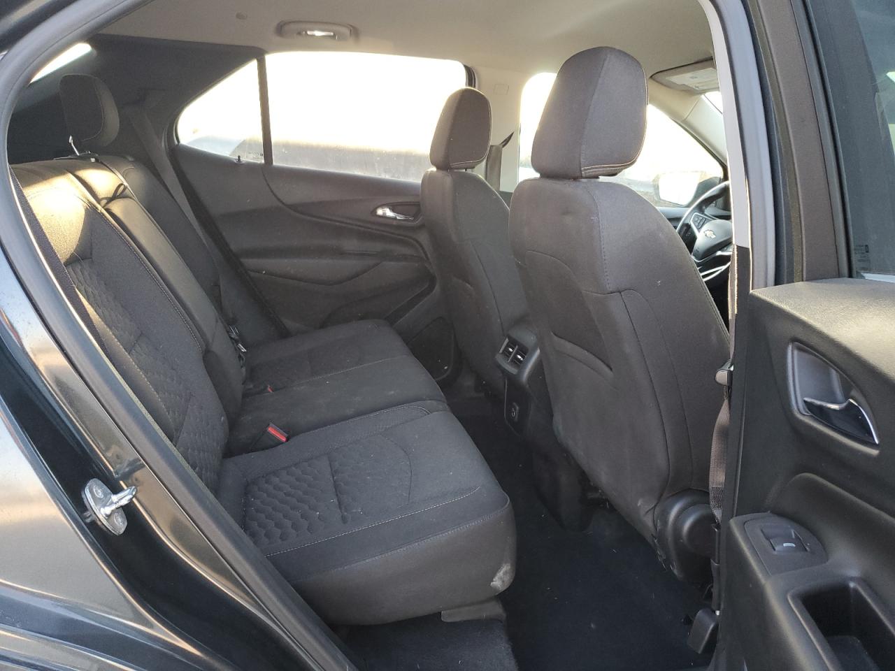 2020 Chevrolet Equinox VIN 2GNAXJEV6L6139899 Copart auction photo, rear end / side damage thumbnail 11