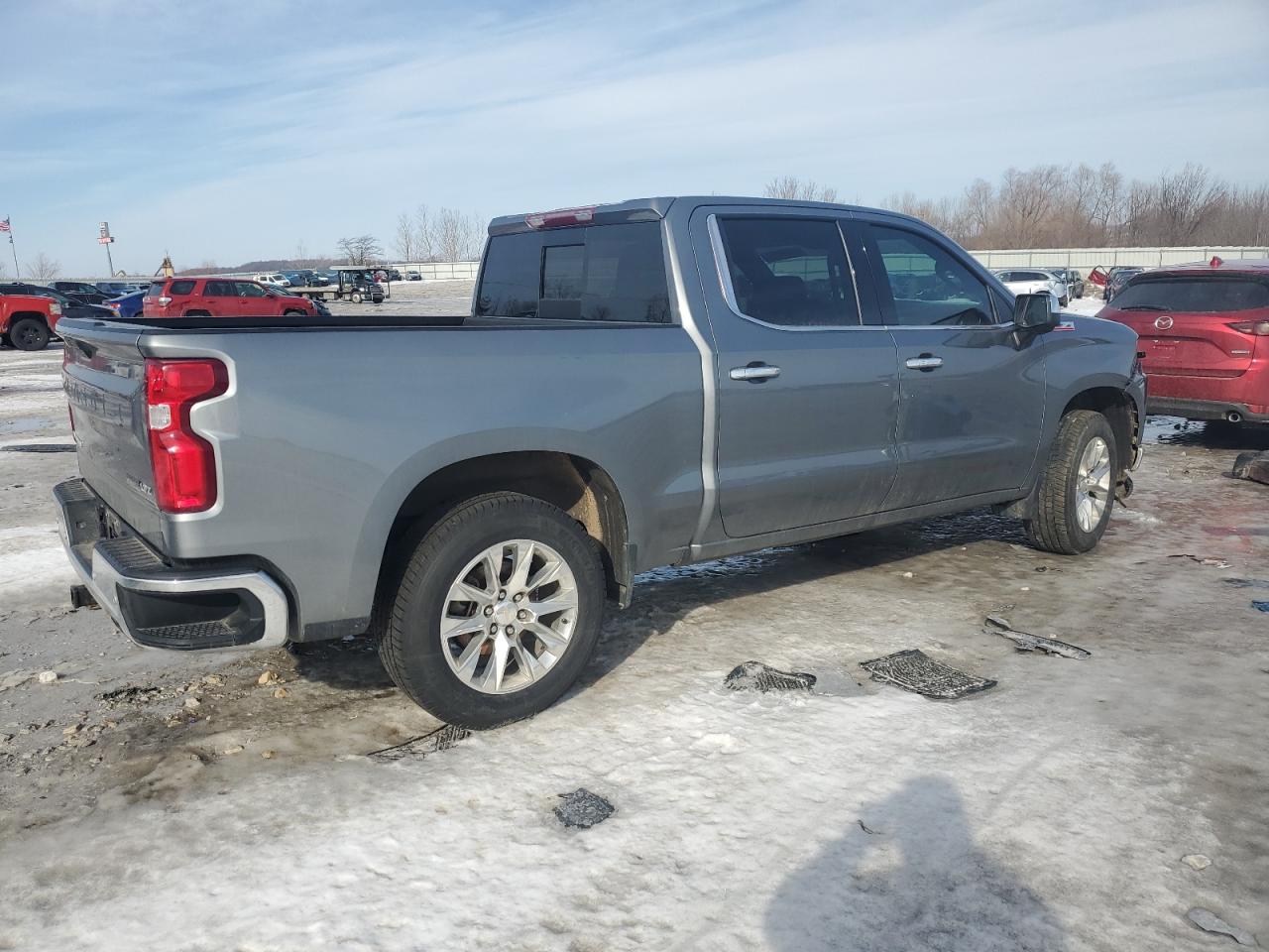 2019 Chevrolet Silverado VIN 3GCUYGEL7KG263056 Copart auction photo, front end / mechanical damage thumbnail 3