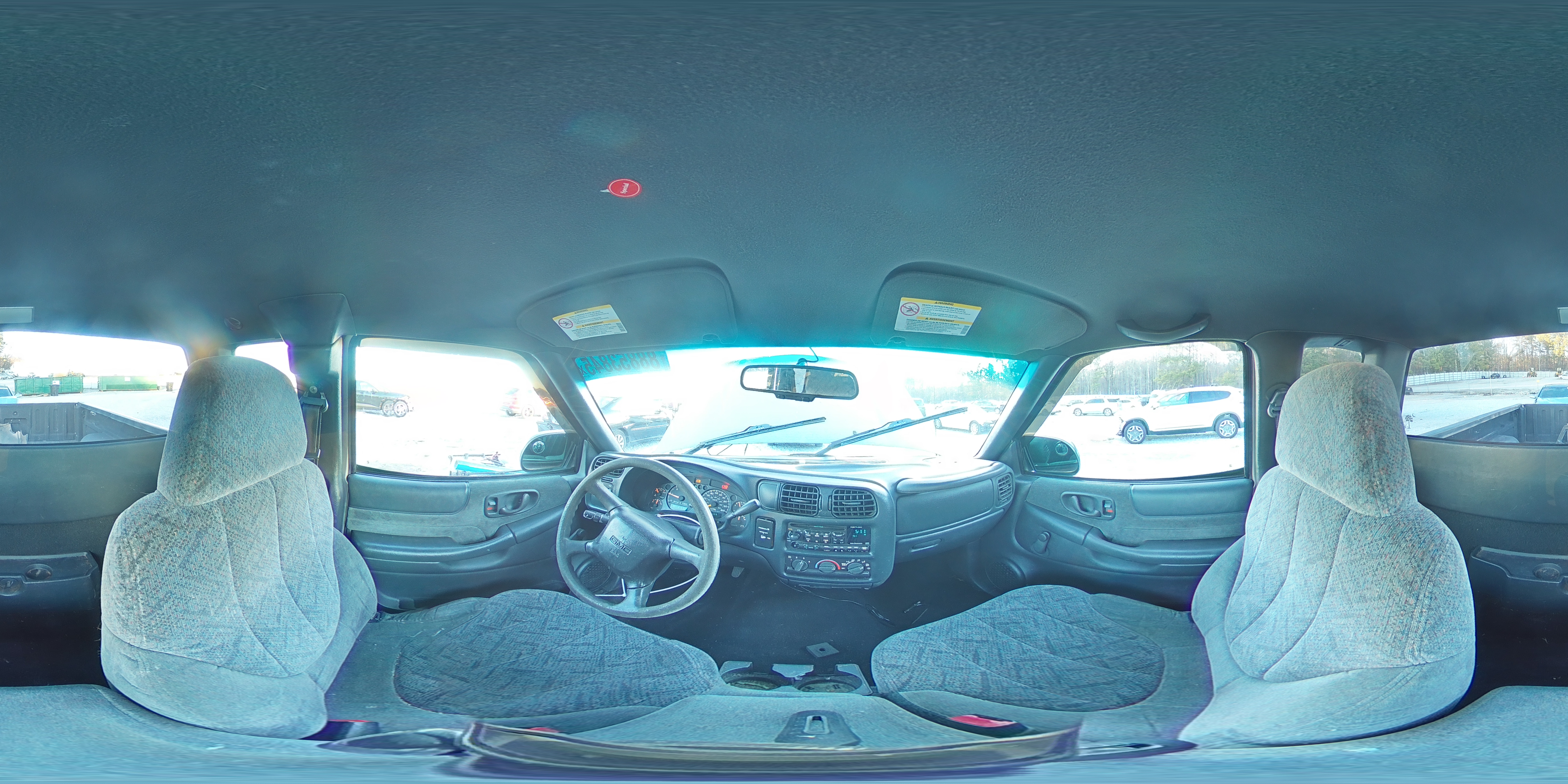 2001 GMC Sonoma VIN 1GTCS19W518202453 Copart auction photo, all over / mechanical damage thumbnail 13