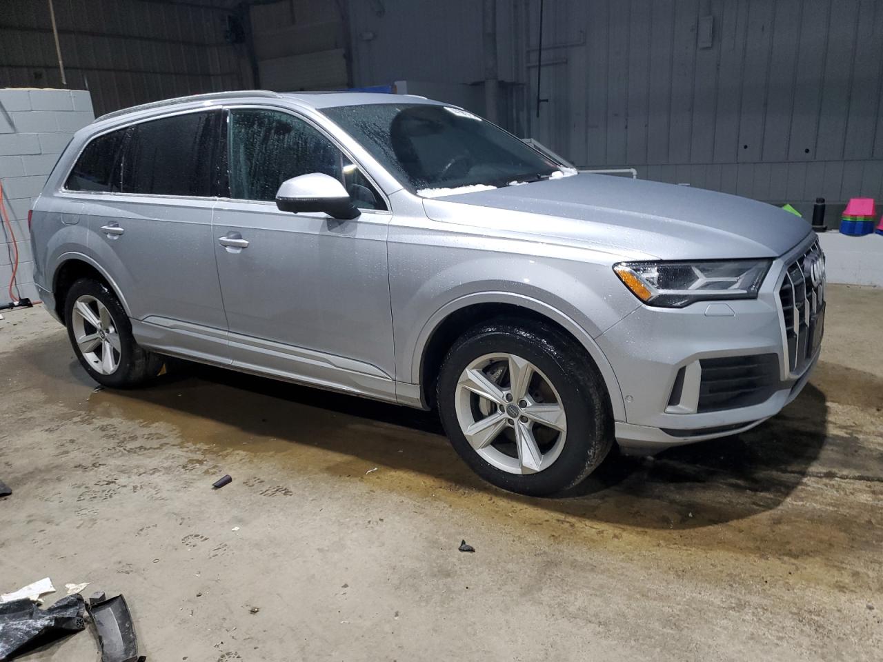 2020 Audi Q7 VIN WA1LJAF71LD013450 Copart auction photo, side / minor dent/scratches damage thumbnail 4