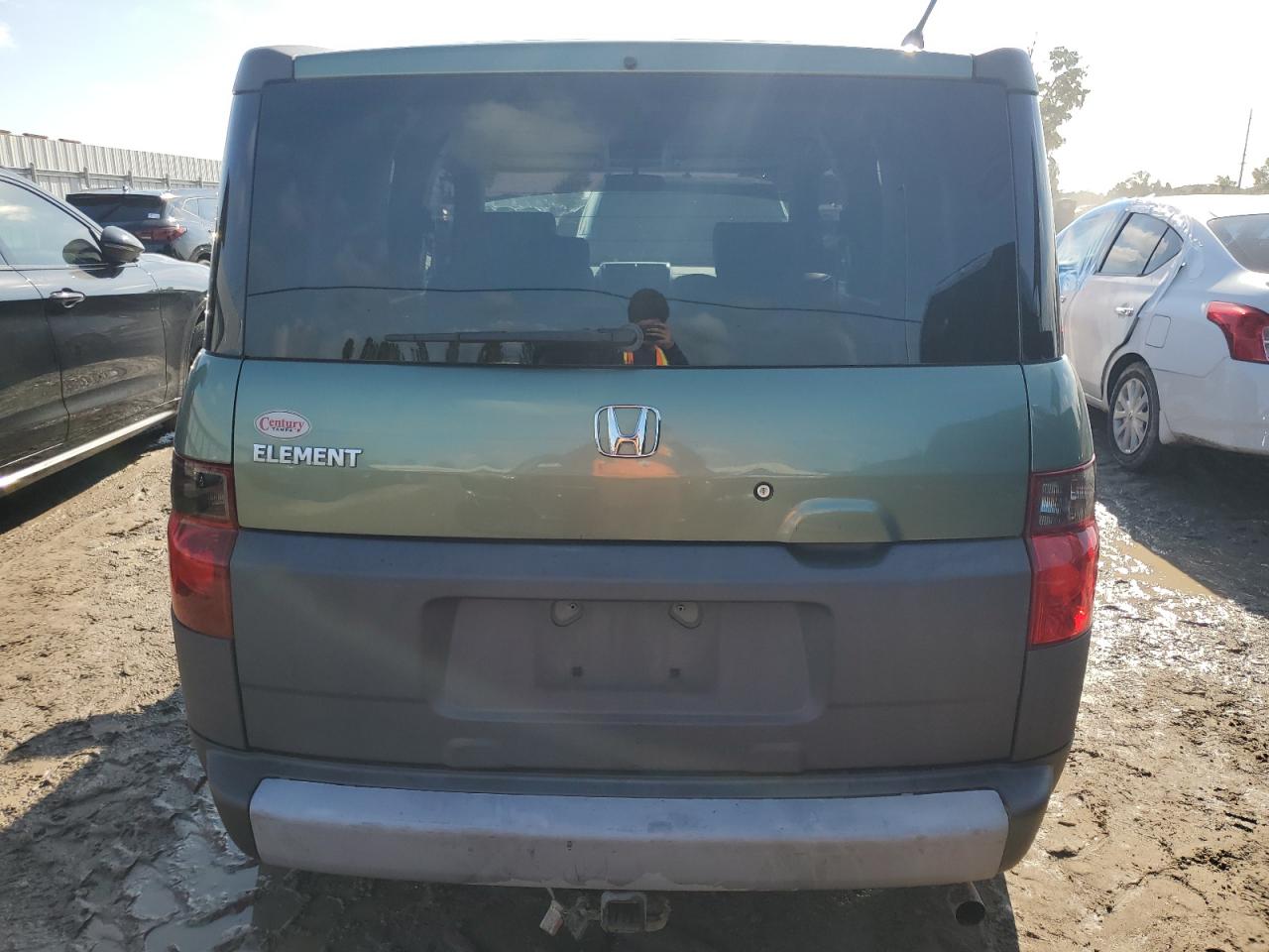 2004 Honda Element VIN 5J6YH18584L011750 Copart auction photo, water/flood damage thumbnail 6