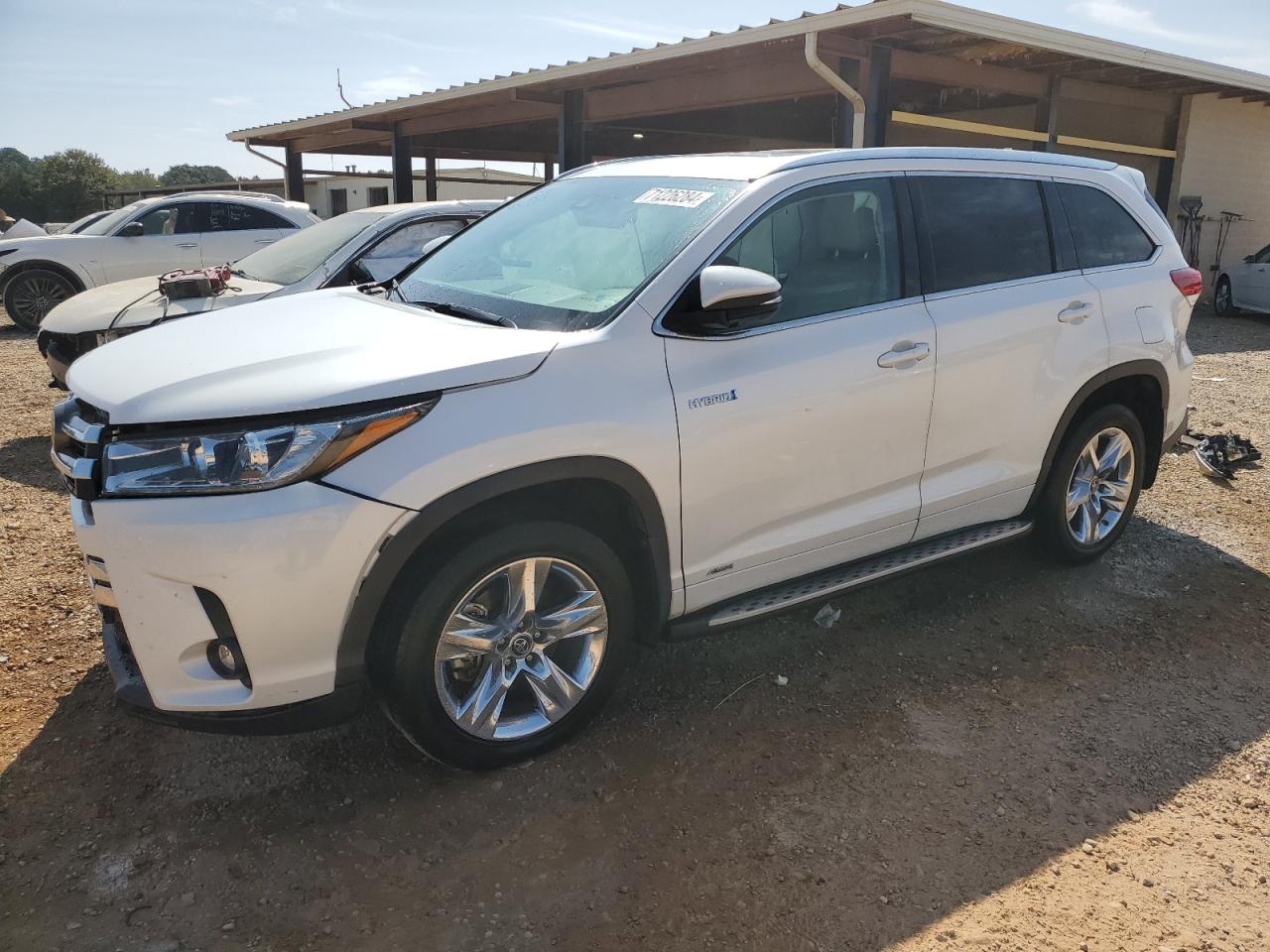 2019 Toyota Highlander VIN 5TDDGRFH1KS061243