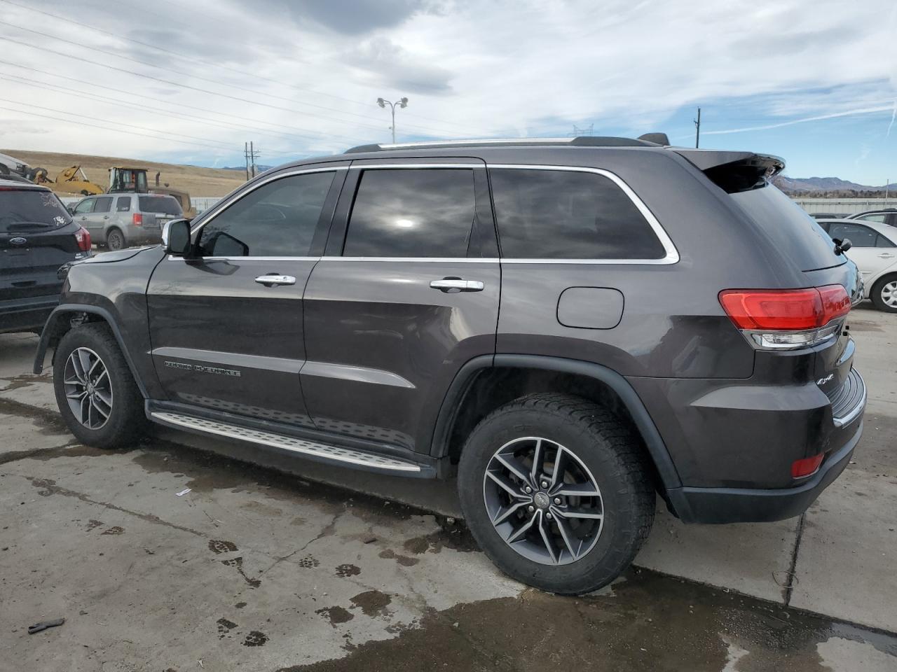 2018 Jeep Grand Cherokee VIN 1C4RJFBG5JC361399 Copart auction photo, front end damage thumbnail 2