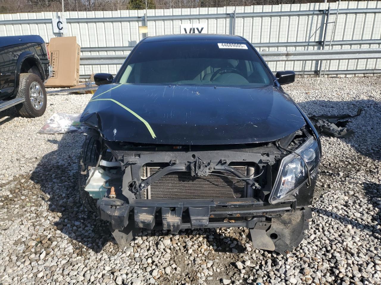 2011 Ford Fusion VIN 3FAHP0JA2BR147046 Copart auction photo, all over damage thumbnail 5