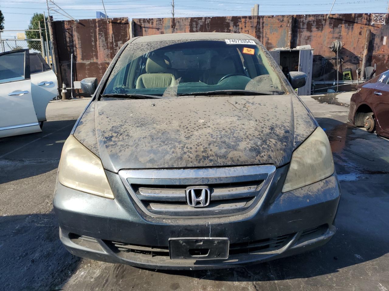 2006 Honda Odyssey VIN 5FNRL38746B451718 Copart auction photo, all over damage thumbnail 5