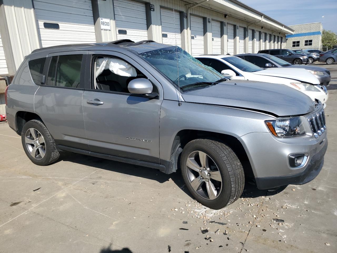 2016 Jeep Compass VIN 1C4NJCEA5GD716269 Copart auction photo, rollover damage thumbnail 4