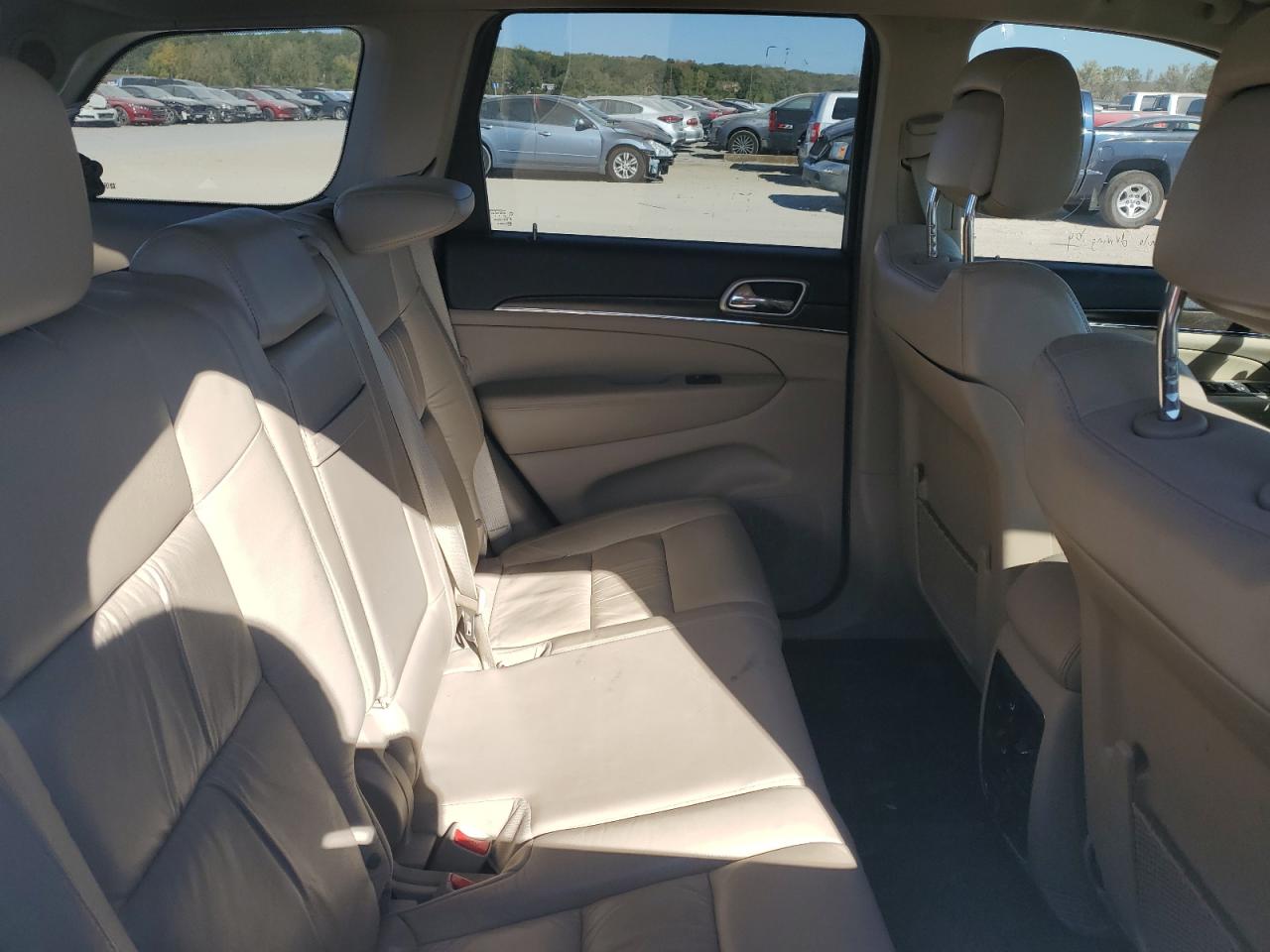 2014 Jeep Grand Cherokee VIN 1C4RJFBG3EC102545 Copart auction photo, rear end damage thumbnail 11