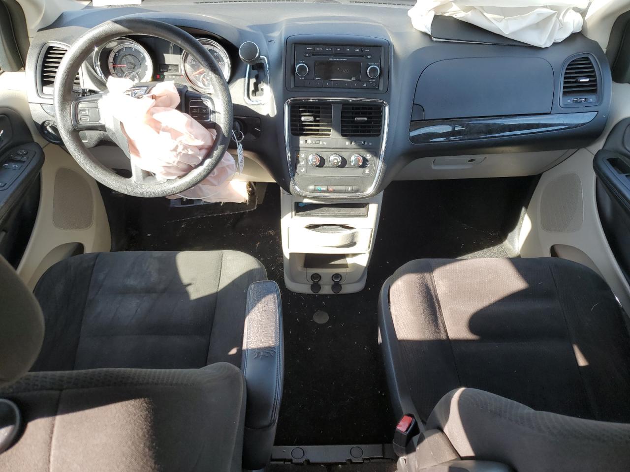2015 Dodge Caravan VIN 2C4RDGBG3FR635260 Copart auction photo, front end damage thumbnail 8