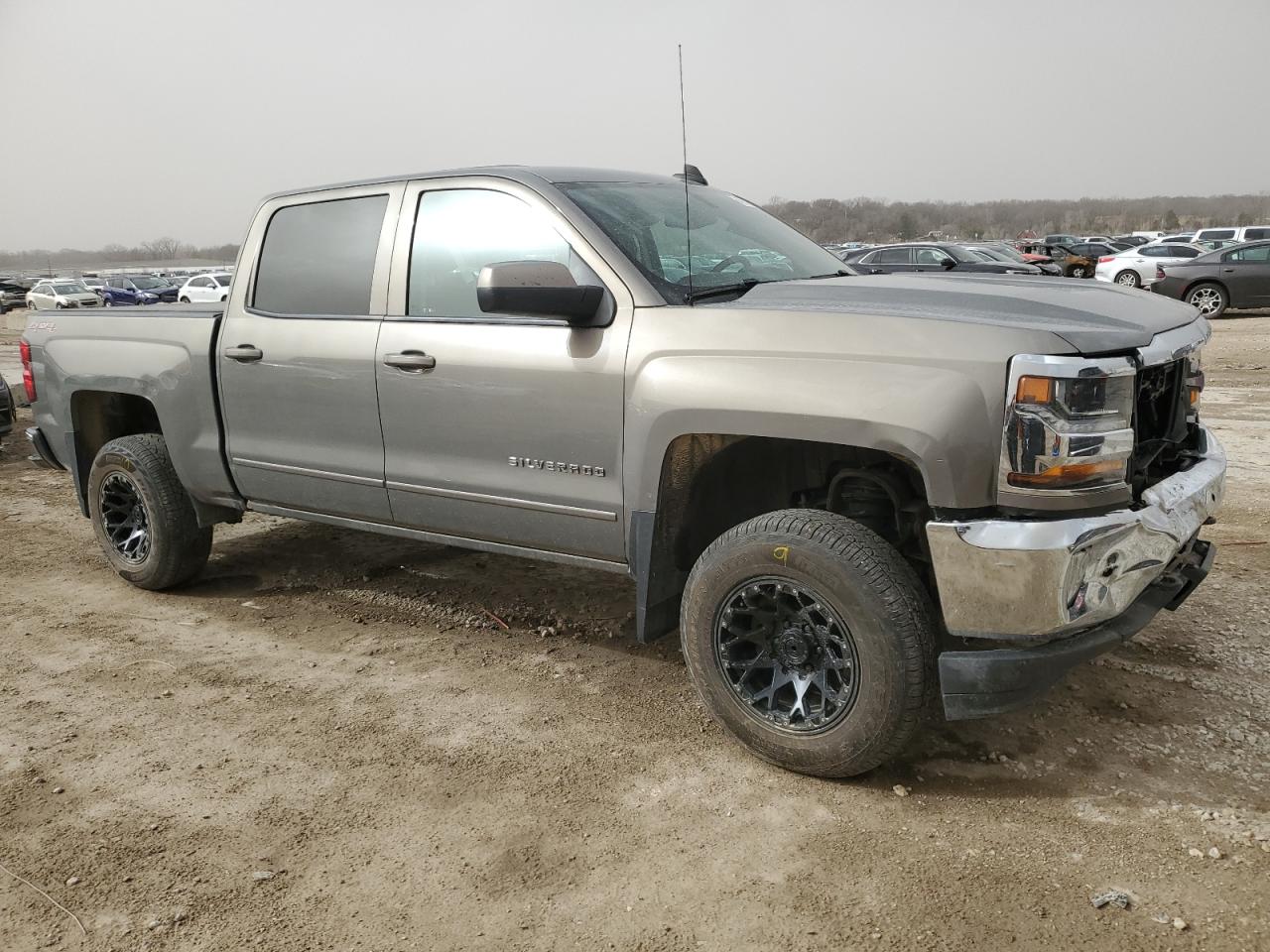 2017 Chevrolet Silverado VIN 3GCUKREHXHG286476 Copart auction photo, front end damage thumbnail 4