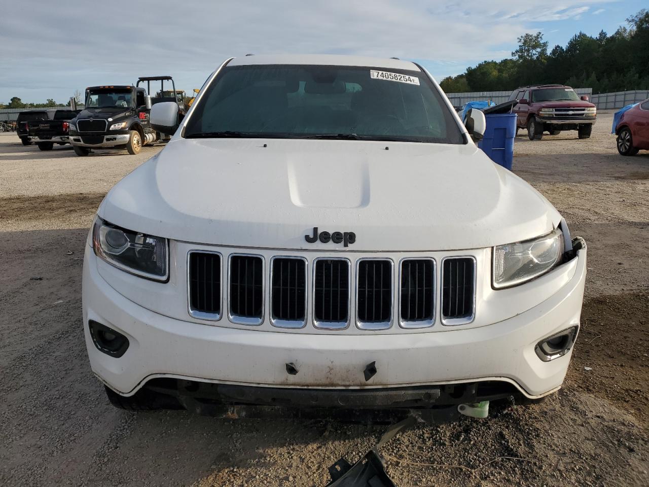 2016 Jeep Grand Cherokee VIN 1C4RJFAG7GC399680 Copart auction photo, front end damage thumbnail 5