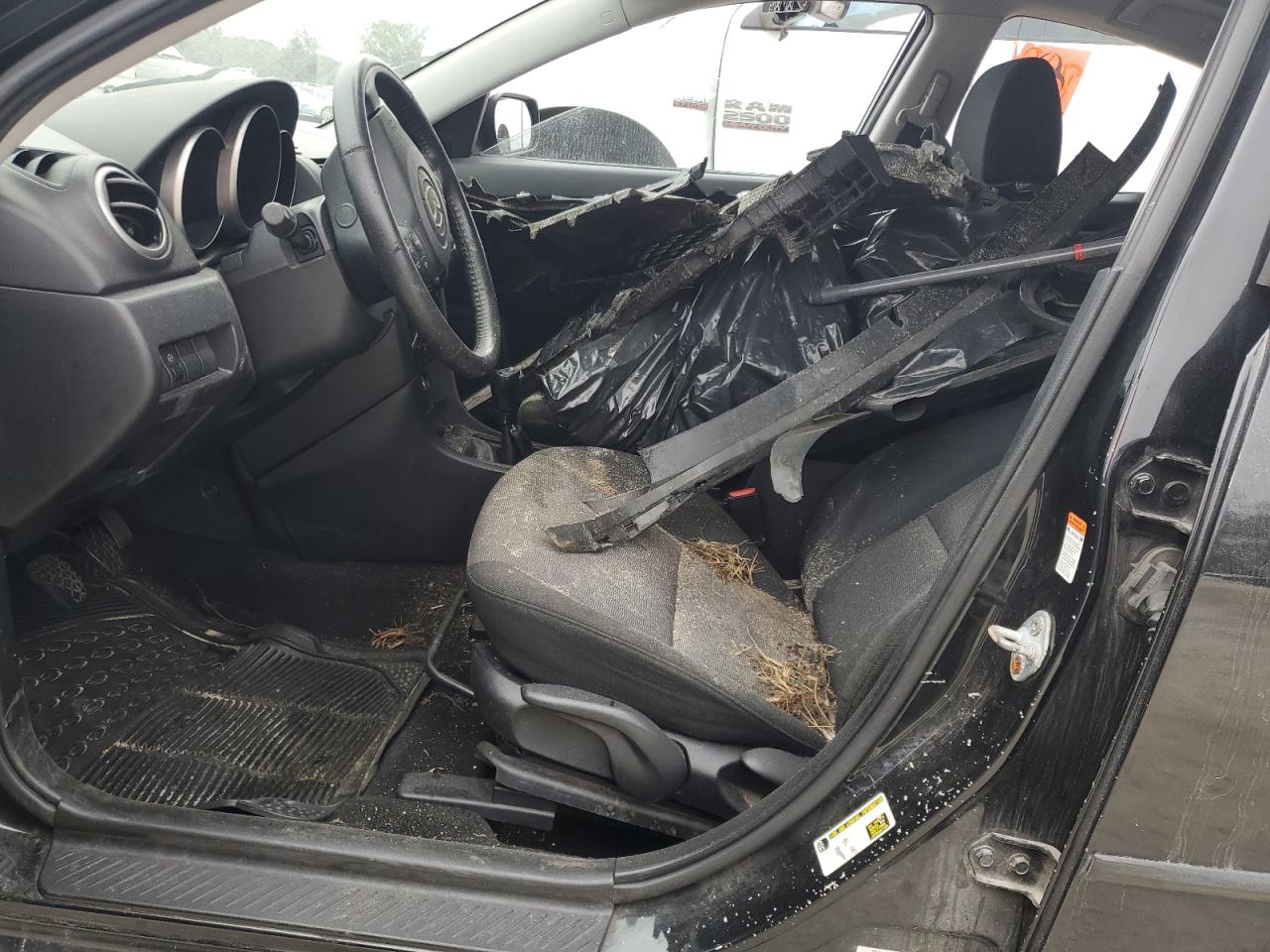 2008 Mazda 3 VIN JM1BK32FX81119931 Copart auction photo, all over damage thumbnail 7
