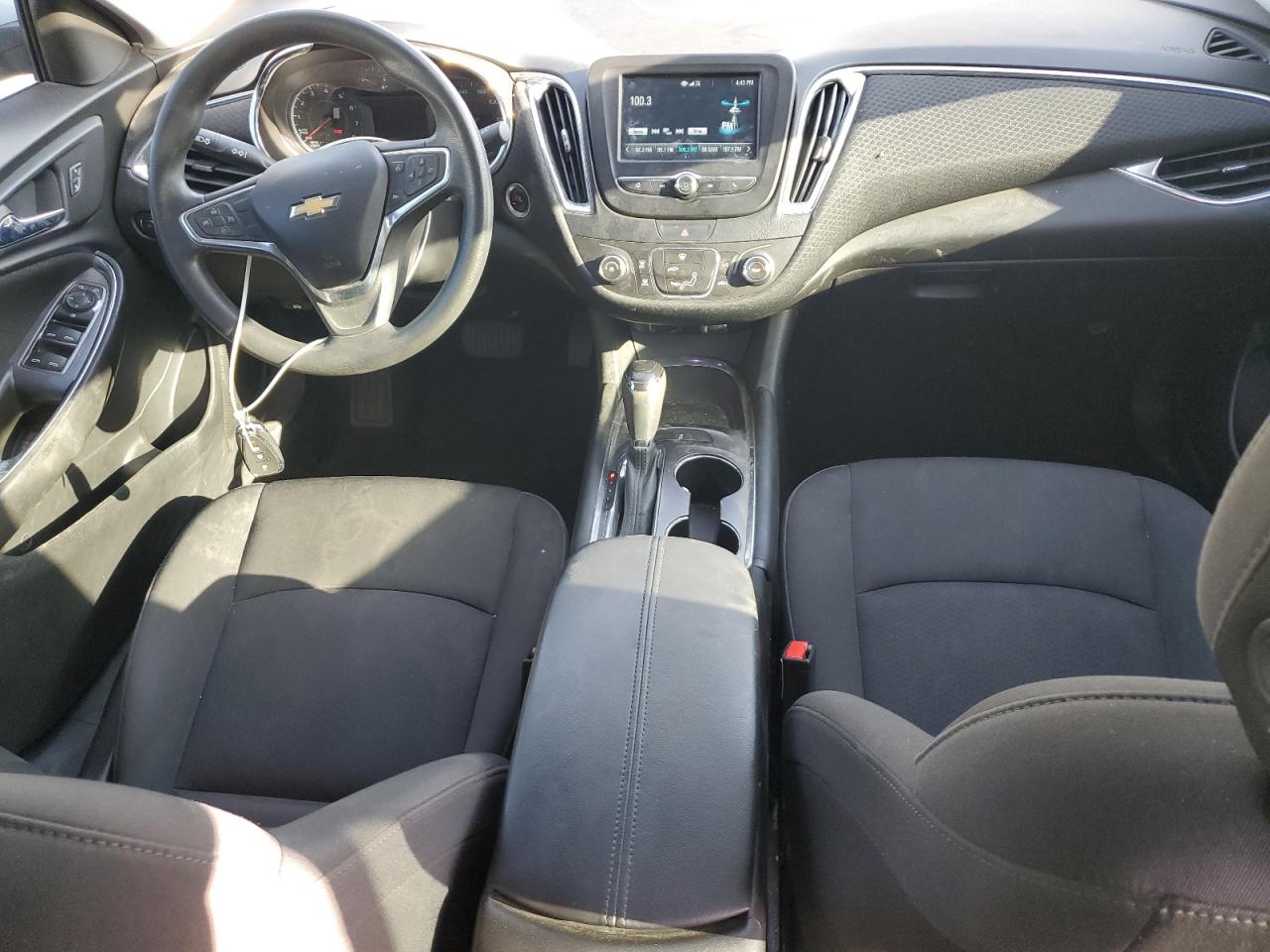 2018 Chevrolet Malibu VIN 1G1ZD5ST5JF176775 Copart auction photo, frame damage / front end damage thumbnail 8