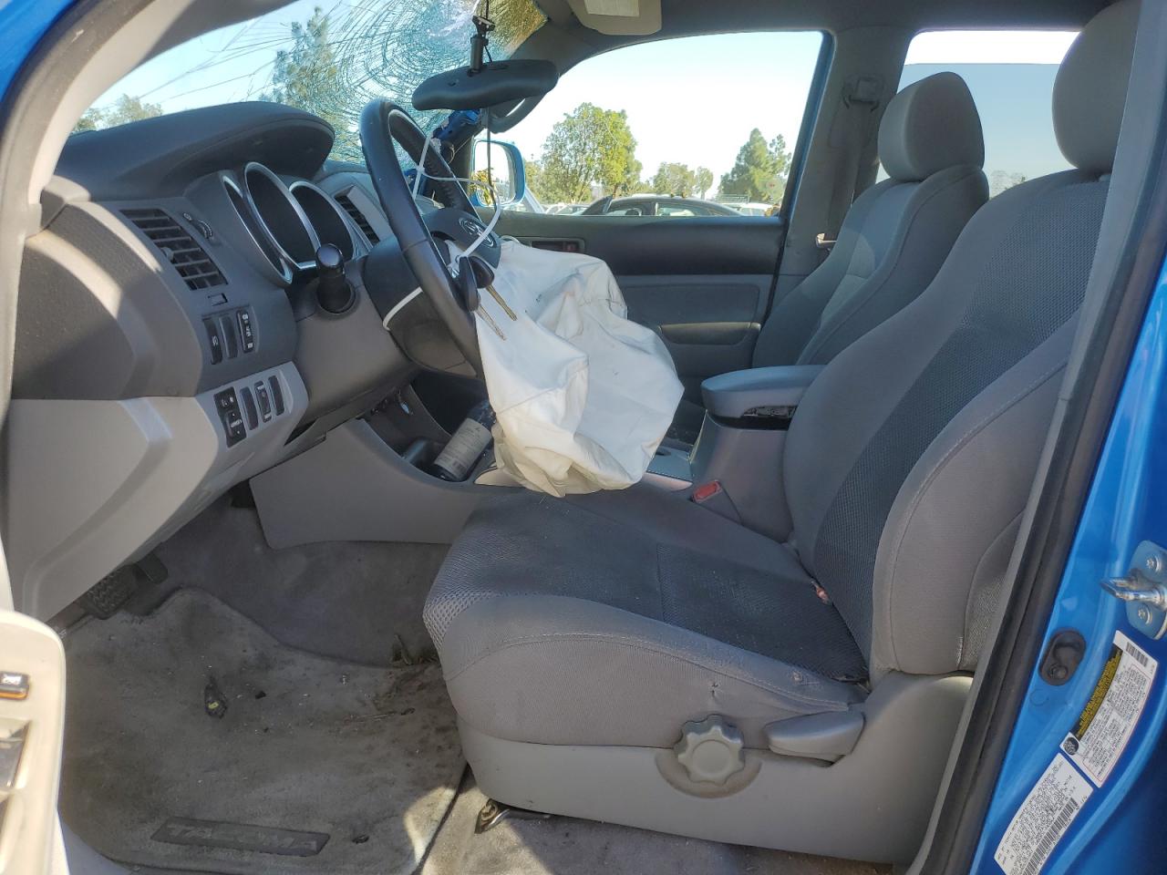 2005 Toyota Tacoma VIN 5TEJU62N95Z051993 Copart auction photo, front end / side damage thumbnail 7
