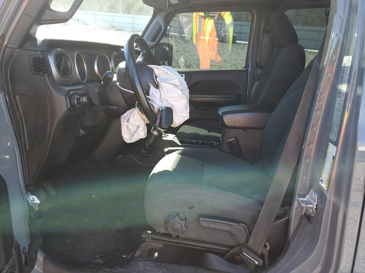2018 Jeep Wrangler VIN 1C4HJXDG8JW259625 Copart auction photo, front end / side damage thumbnail 7