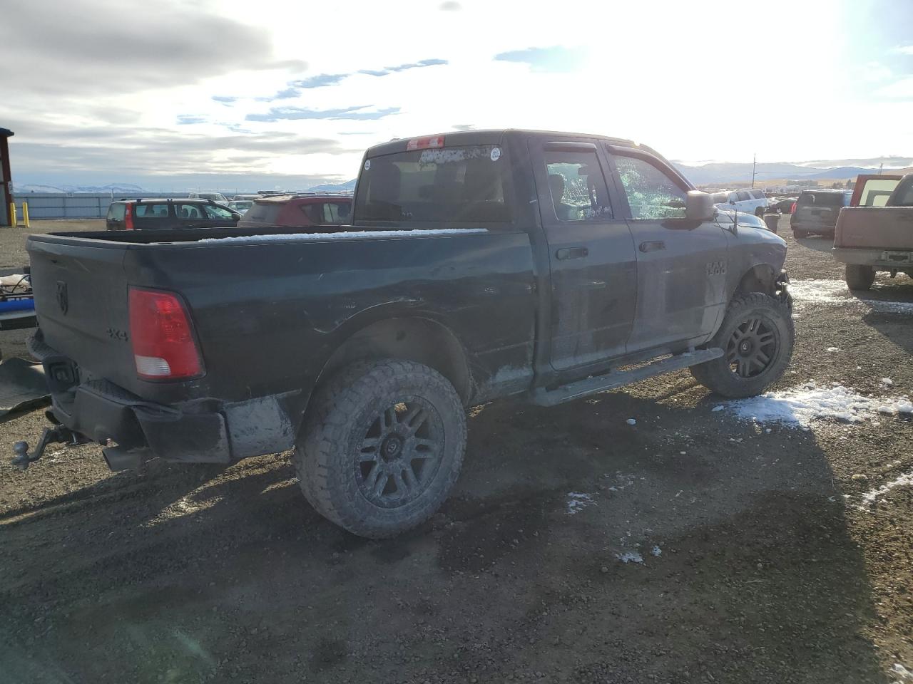 2017 RAM 1500 VIN 1C6RR7FT0HS689634 Copart auction photo, all over / minor dent/scratches damage thumbnail 3