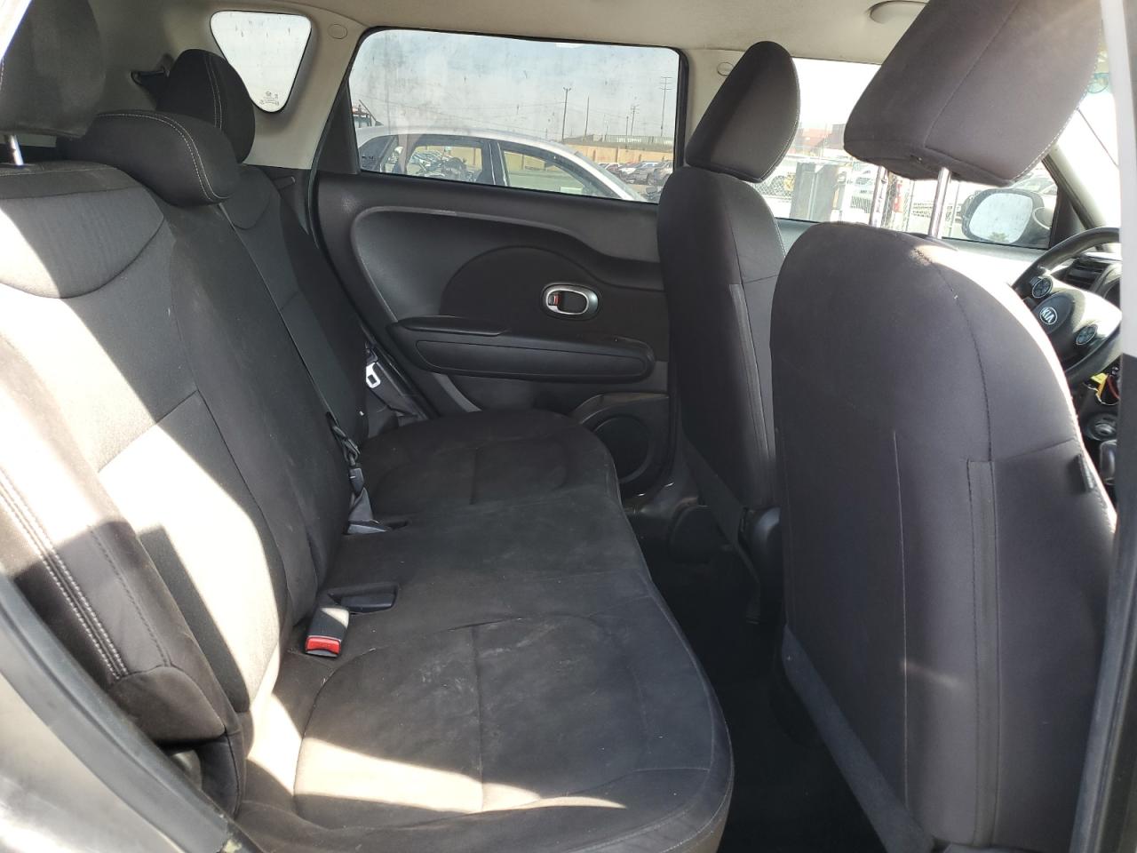 2016 KIA Soul VIN KNDJN2A21G7279073 Copart auction photo, vandalism / stripped damage thumbnail 11