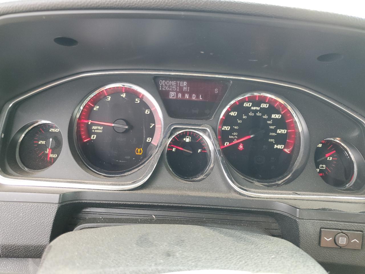 2014 GMC Acadia VIN 1GKKVTKD0EJ366641 Copart auction photo, undercarriage / side damage thumbnail 9
