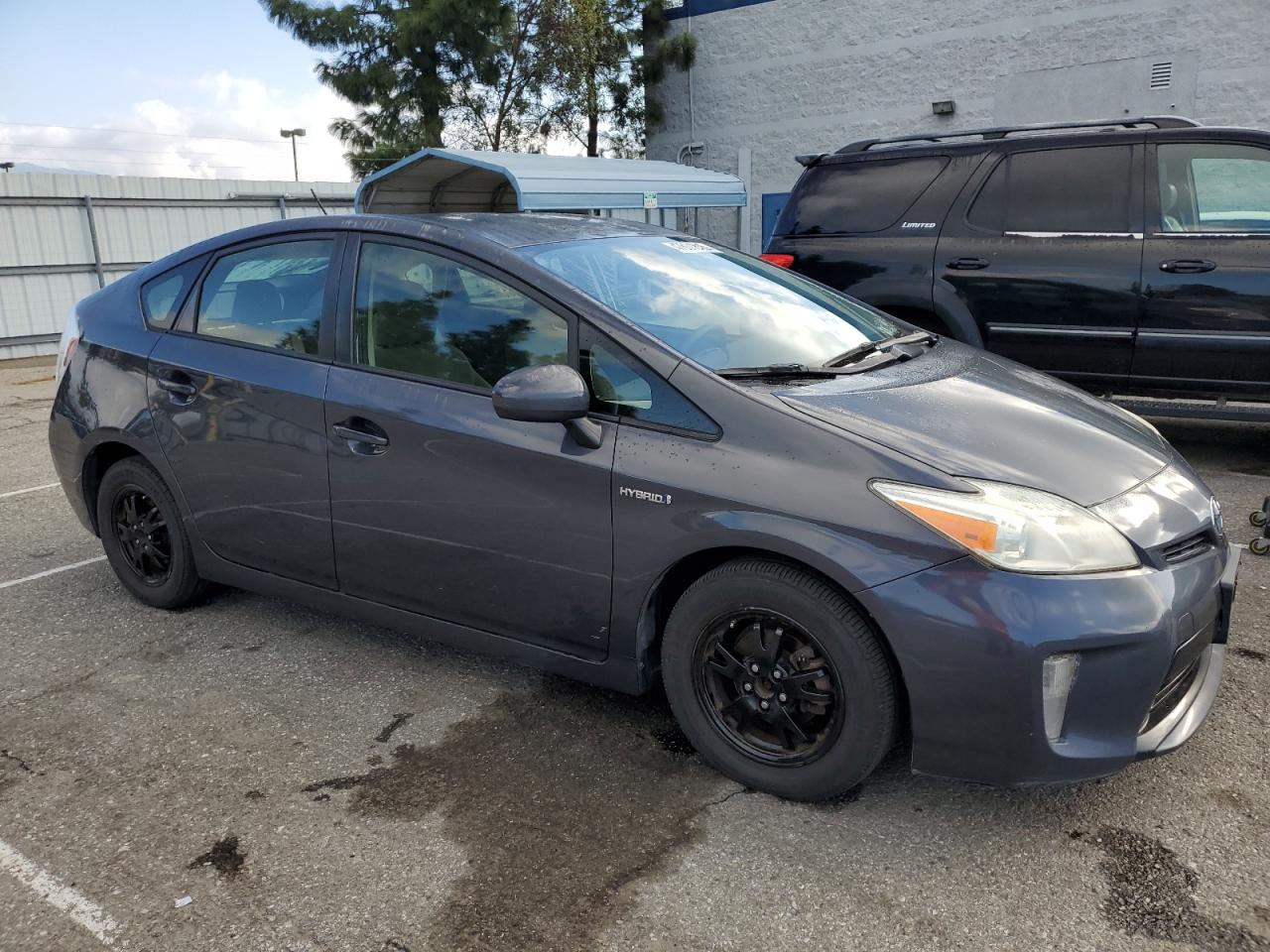 2013 Toyota Prius VIN JTDKN3DU5D1639838 Copart auction photo, minor dent/scratches damage thumbnail 4
