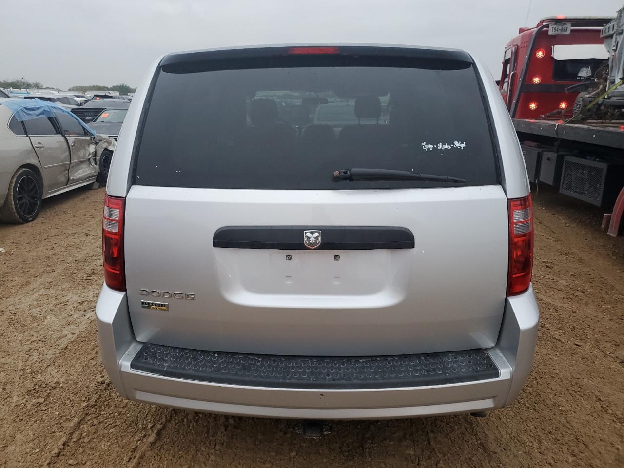 2009 Dodge Caravan VIN 2D8HN44E99R534393 Copart auction photo, front end damage thumbnail 6