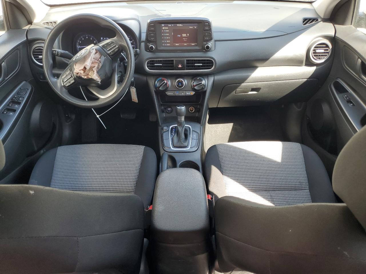 2020 Hyundai Kona VIN KM8K12AA5LU487505 Copart auction photo, front end damage thumbnail 8