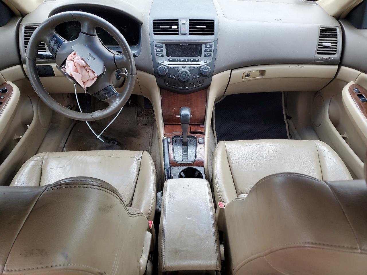 2006 Honda Accord VIN 1HGCM56866A115878 Copart auction photo, front end / minor dent/scratches damage thumbnail 8
