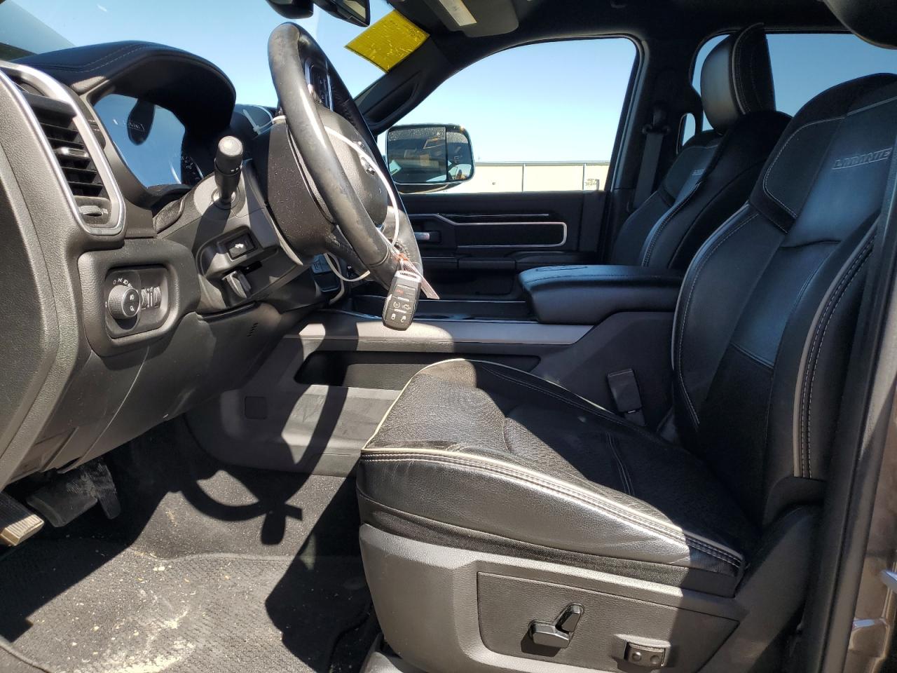 2020 RAM 2500 VIN 3C6UR5FL8LG213629 Copart auction photo, front end / hail damage thumbnail 7