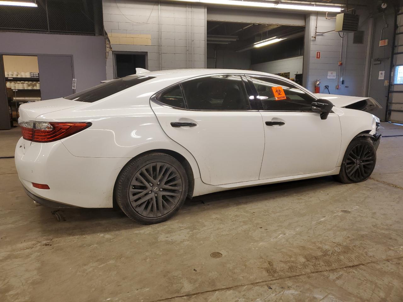 2015 Lexus ES VIN JTHBK1GG3F2179688 Copart auction photo, front end / side damage thumbnail 3