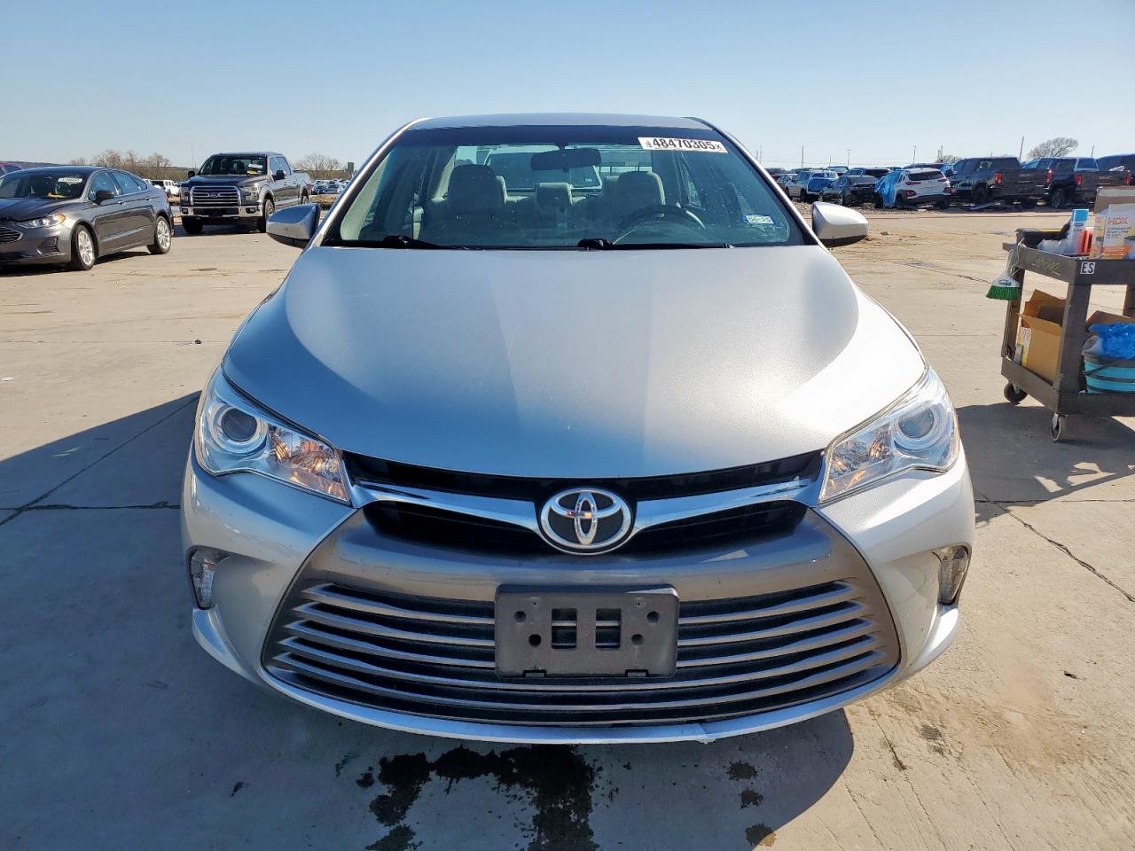 2015 Toyota Camry VIN 4T4BF1FK1FR508020 Copart auction photo, side damage thumbnail 5