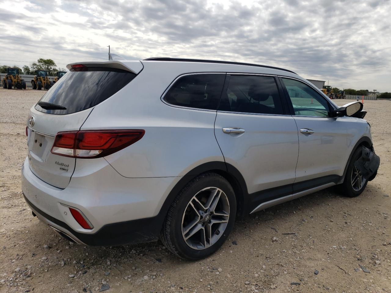 2017 Hyundai Santa Fe VIN KM8SR4HF7HU171214 Copart auction photo, front end damage thumbnail 3