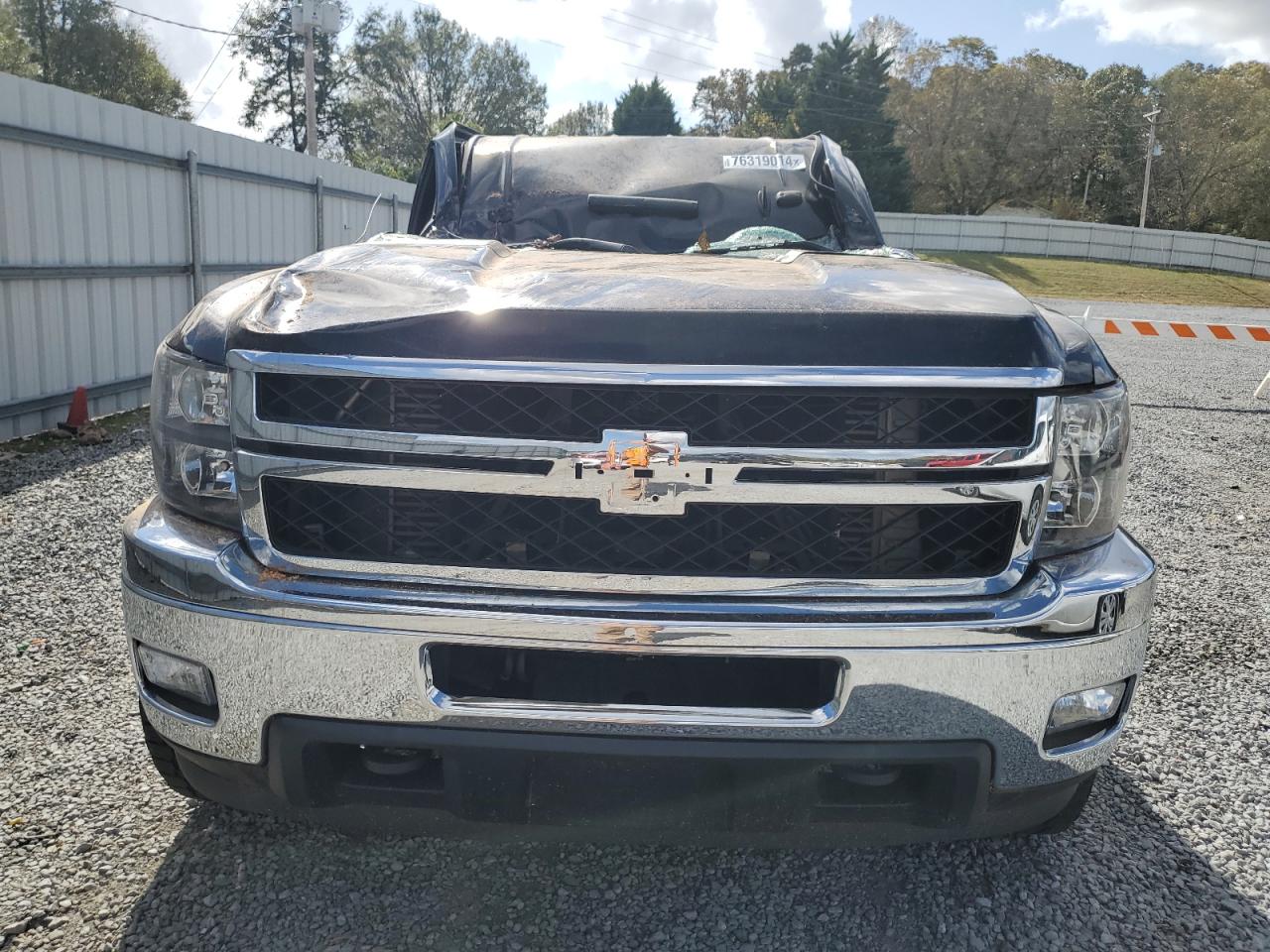 2008 Chevrolet Silverado VIN 1GCHK23698F178975 Copart auction photo, all over damage thumbnail 5