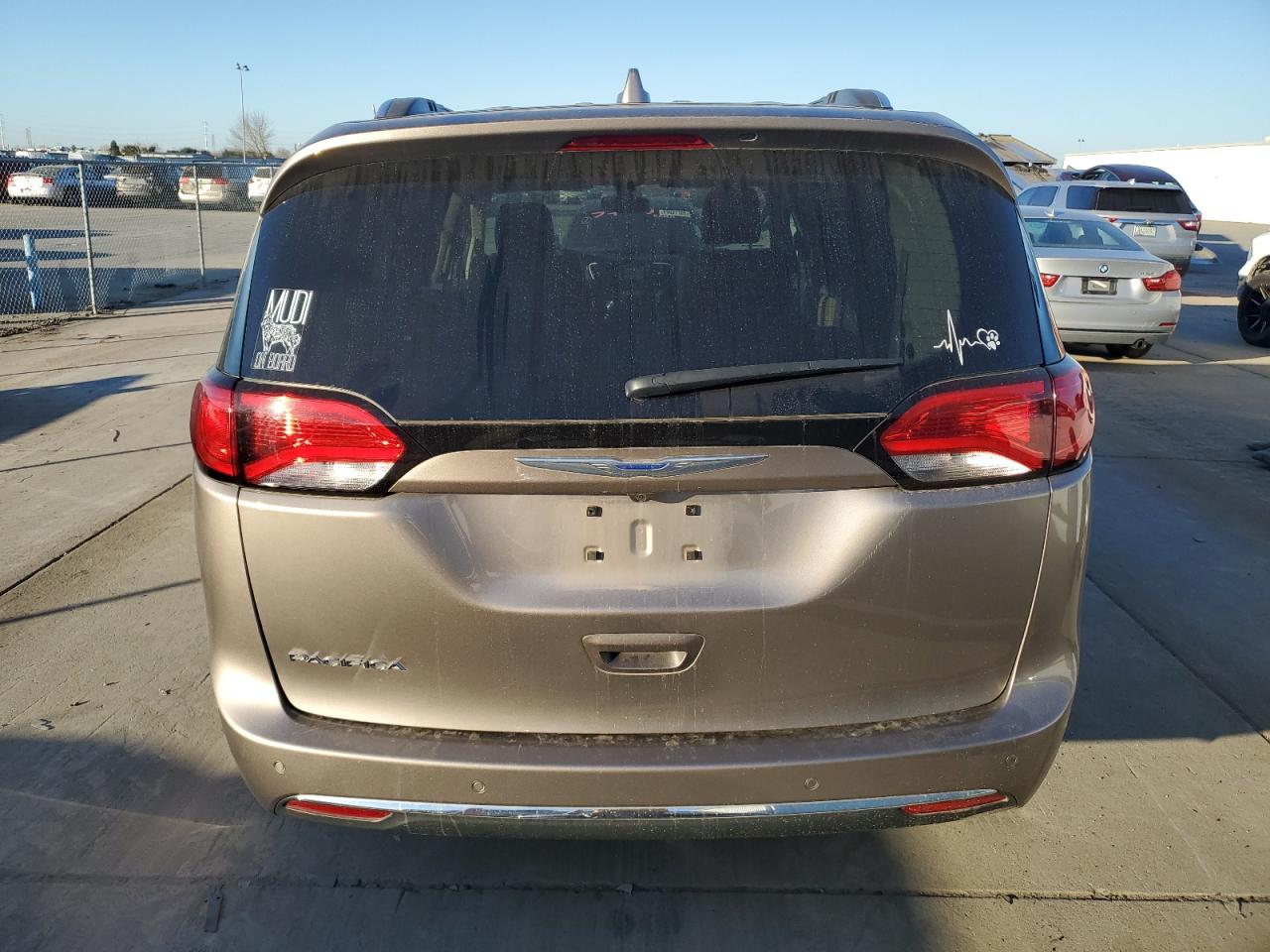 2018 Chrysler Pacifica VIN 2C4RC1BG7JR292770 Copart auction photo, front end damage thumbnail 6
