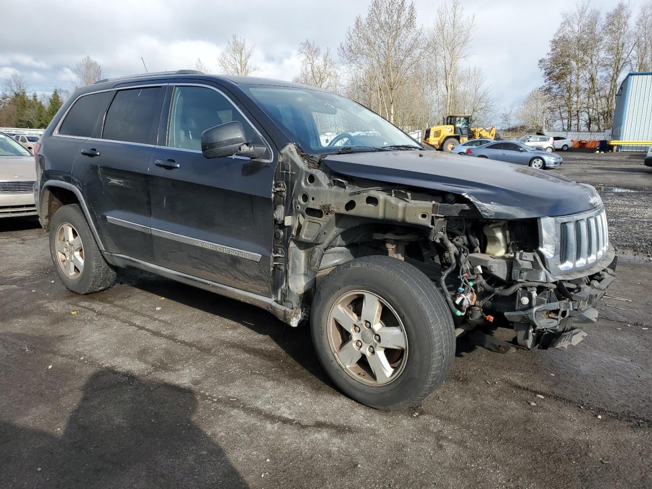 2011 Jeep Grand Cherokee VIN 1J4RR4GG7BC512079 Copart auction photo, front end damage thumbnail 4