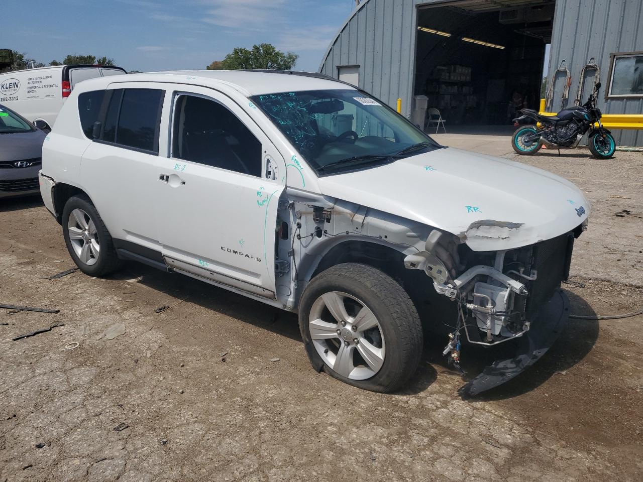 2016 Jeep Compass VIN 1C4NJDBBXGD755930 Copart auction photo, all over damage thumbnail 4