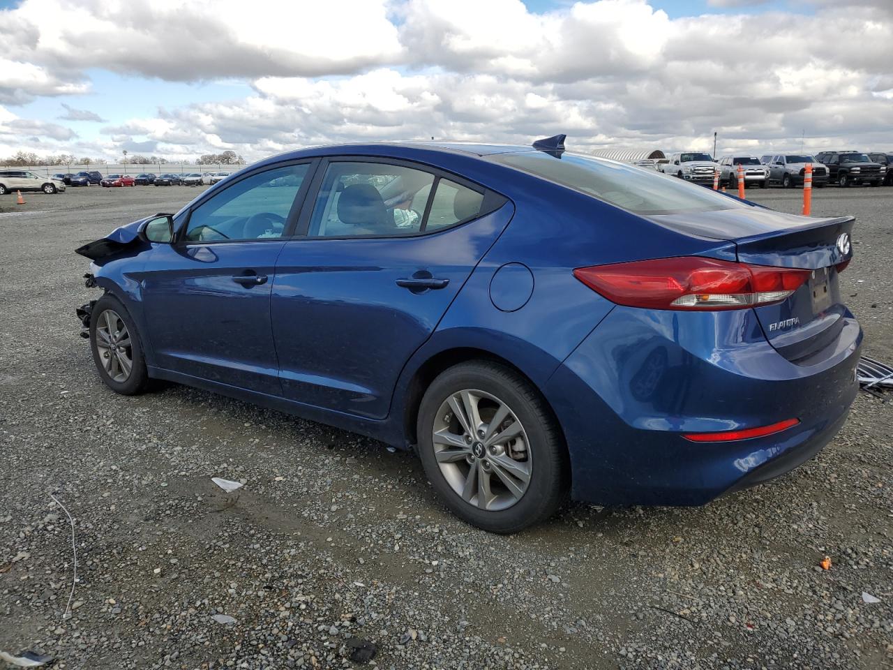 2018 Hyundai Elantra VIN 5NPD84LF3JH335775 Copart auction photo, front end / side damage thumbnail 2