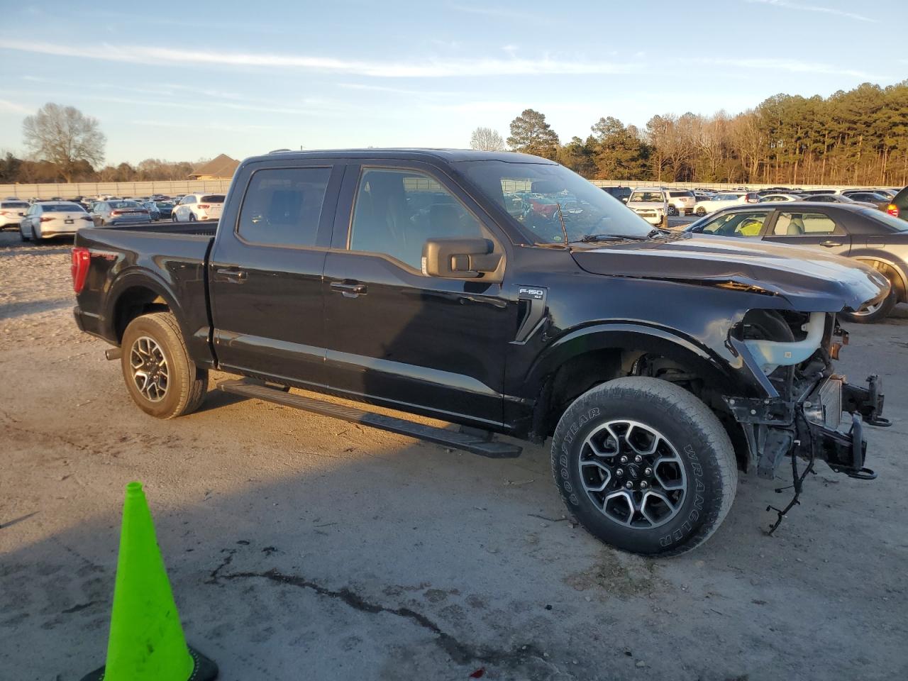 2021 Ford F-150 VIN 1FTEW1EP4MFC78614 Copart auction photo, front end damage thumbnail 4