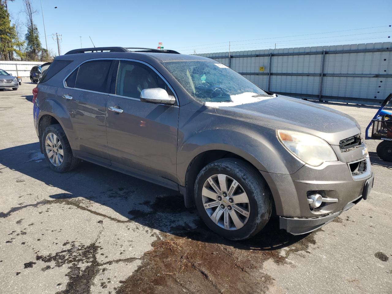 2011 Chevrolet Equinox VIN 2CNFLPE56B6415490 Copart auction photo, front end / mechanical damage thumbnail 4